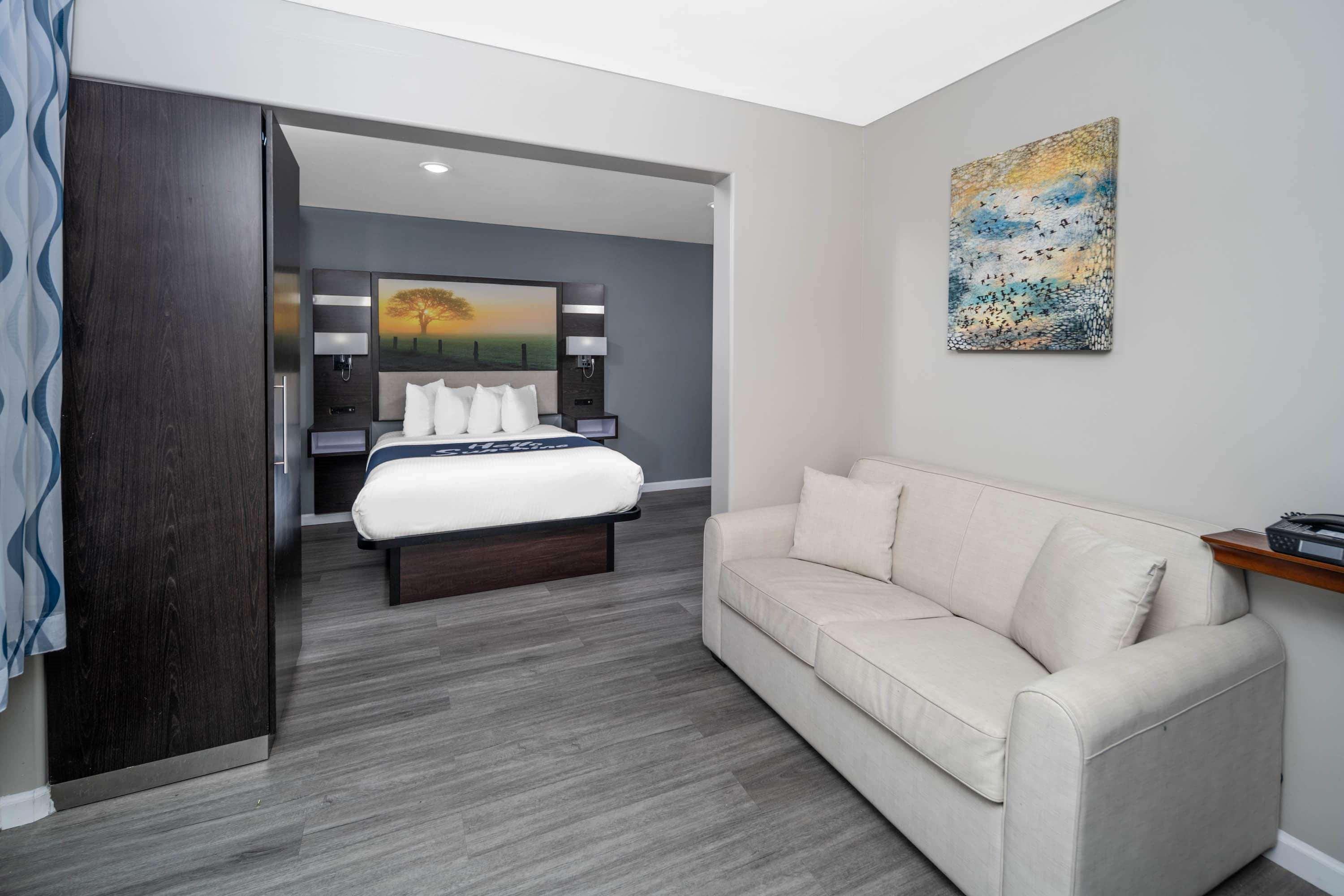Days Inn By Wyndham Galt - Elk Grove South Eksteriør billede